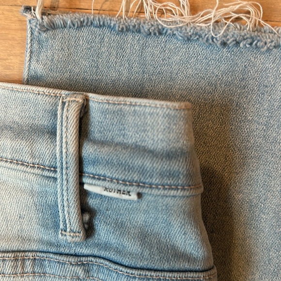 MOTHER The Hustler Ankle Fray in Not So Chill Pill - Picture 12 of 12